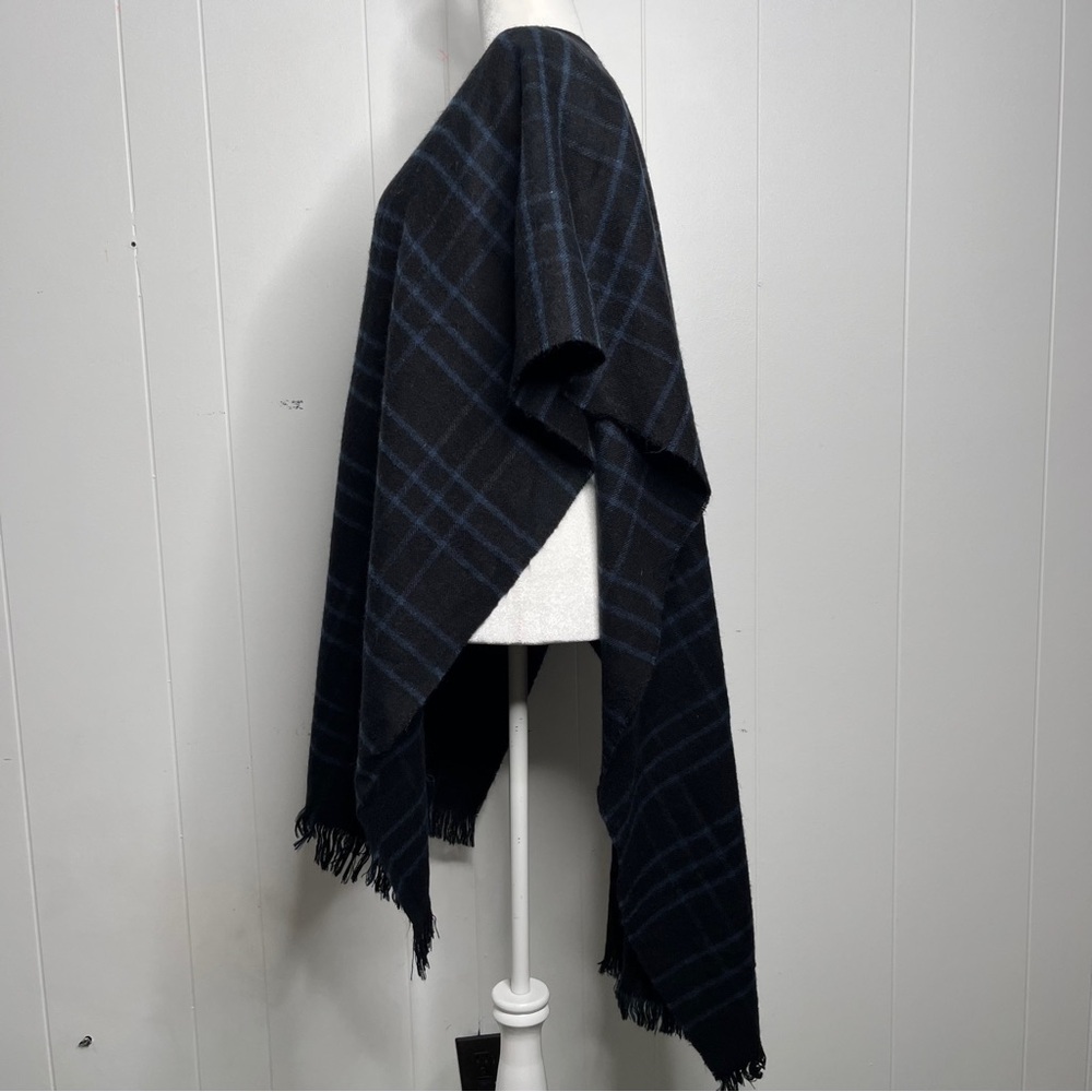 Echo Wool Blend Plaid Black and Blue Women's Cape with Fringe O/S - Picture 5 of 8